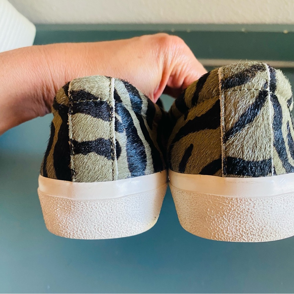 Madewell Sidewalk Slip-On Sneakers 6 Zebra Calf Hair Shoes - Picture 7 of 11